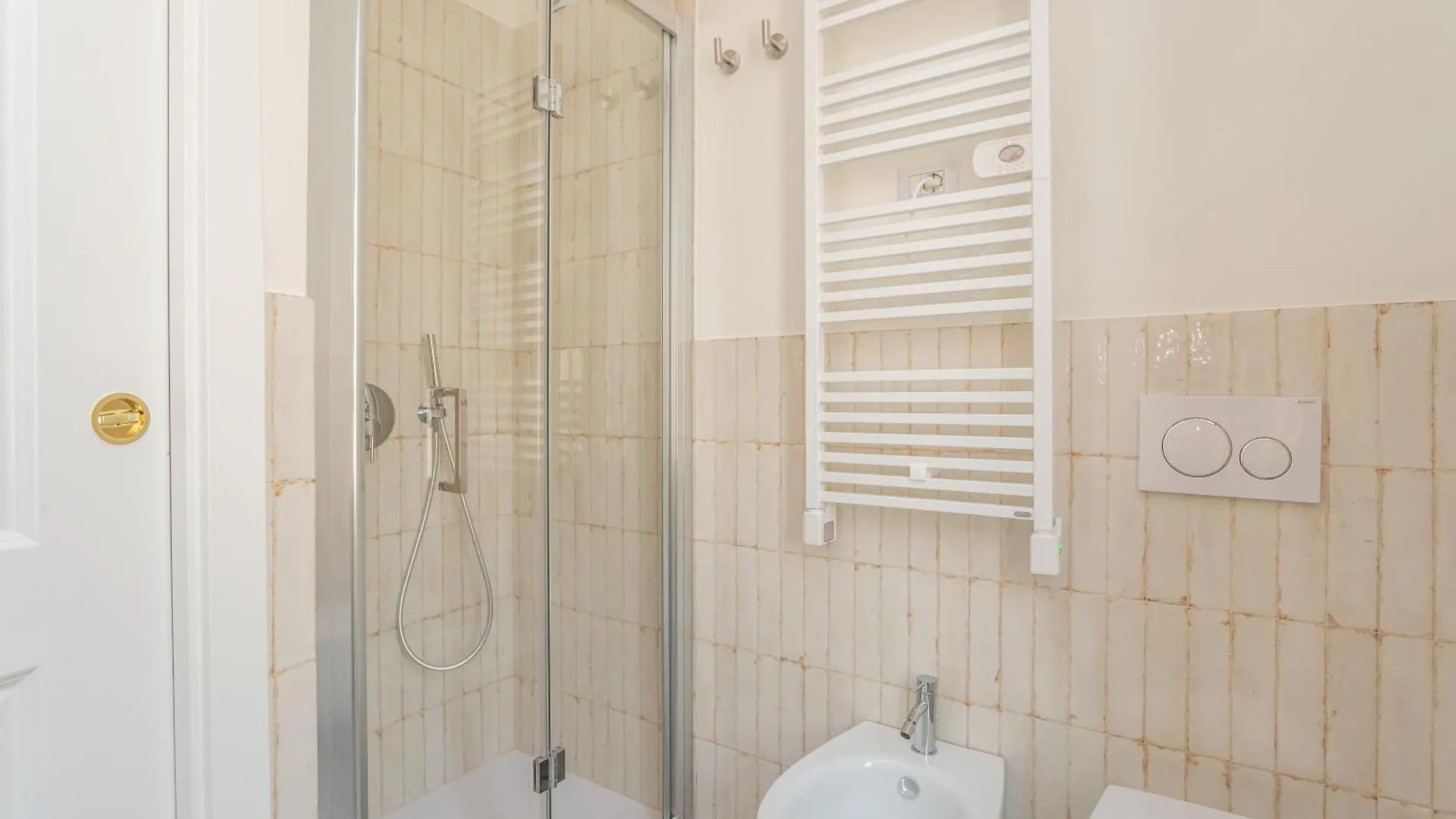 Daplace - La Mongolfiera Rooms In Navona Rzym Pensjonat