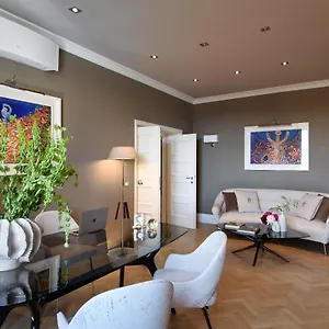 Tornabuoni Collection Residenza D'epoca Italy