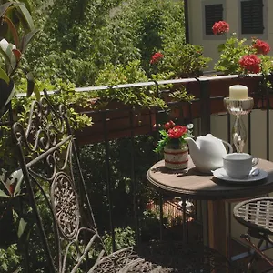 *** Couette-café Relais Dante E Beatrice Italie